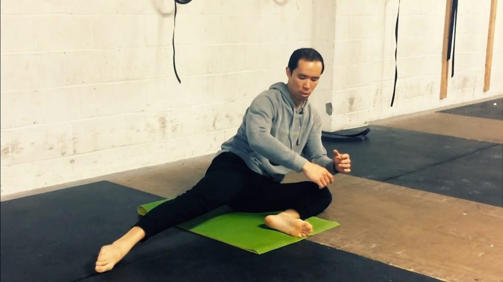 hip impingement butterfly reaches